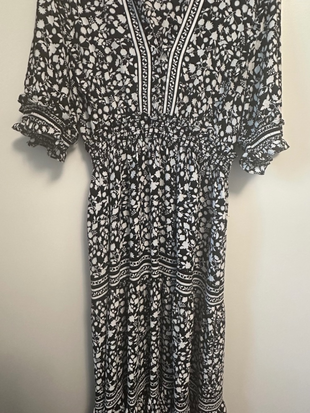 Max Studio Black and White Floral Maxi Dress